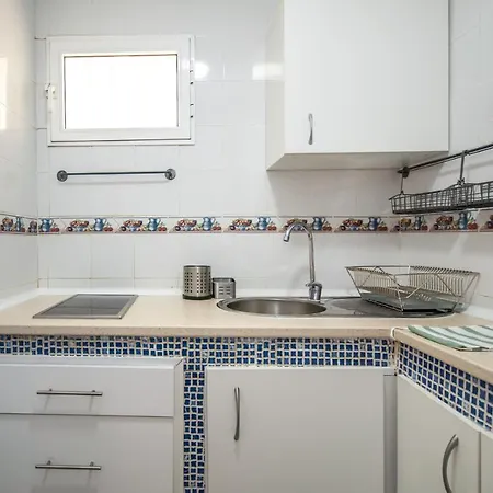 Cubo's Iris Apartment