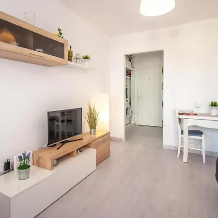 Cubo's Iris Apartment Benalmádena